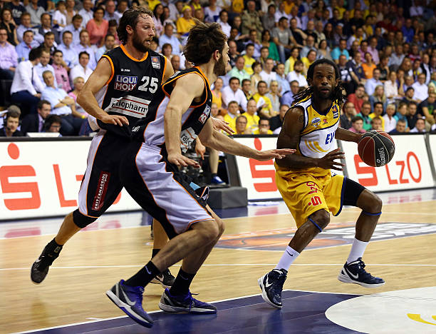 中国篮球界 中国篮球界