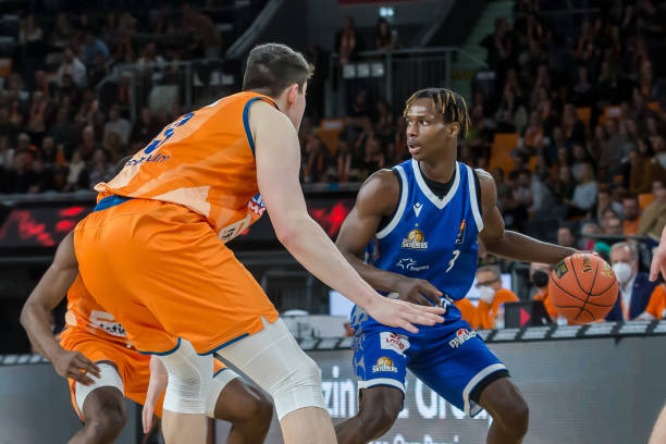 的对手时 的对手时