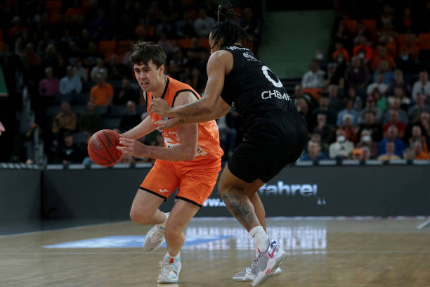 做出了不可 做出了不可